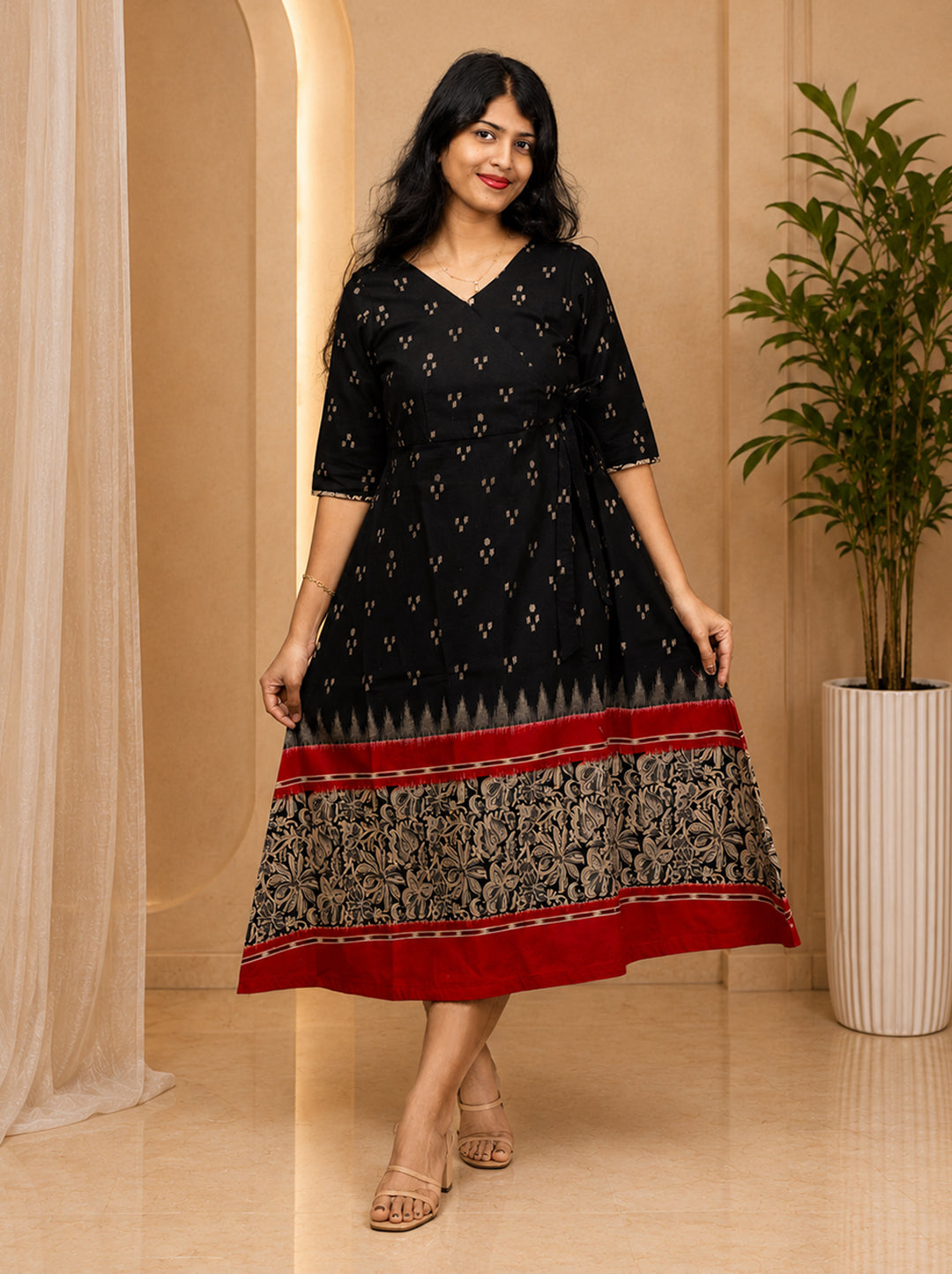 Black Crimson Grace Maxi