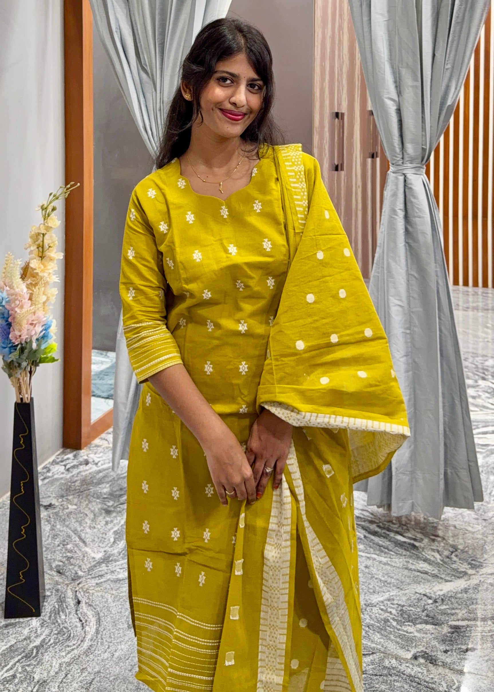 Mustard Aura 3-Piece Set