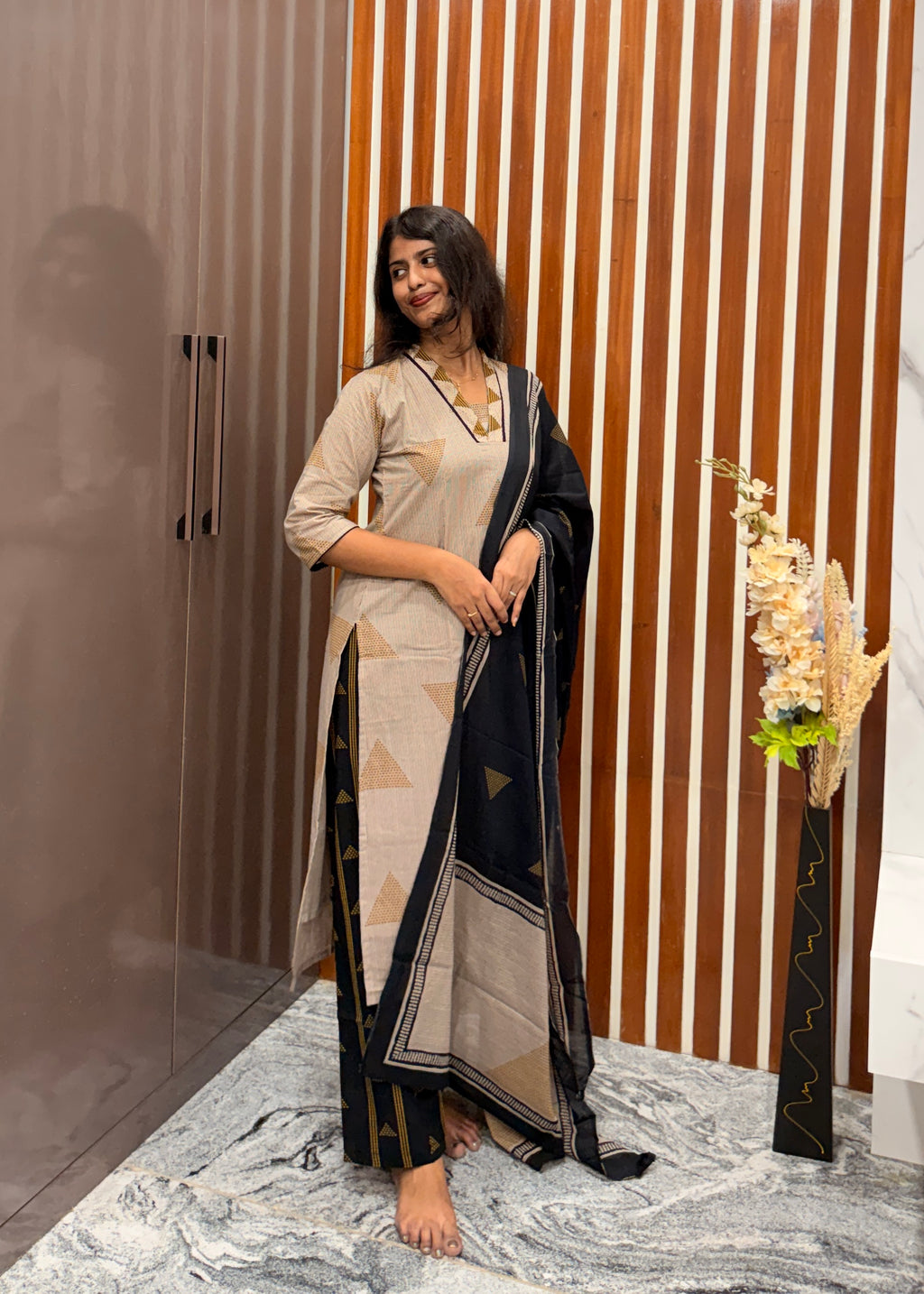 Abstract Triangle Print Three piece Kurti Set