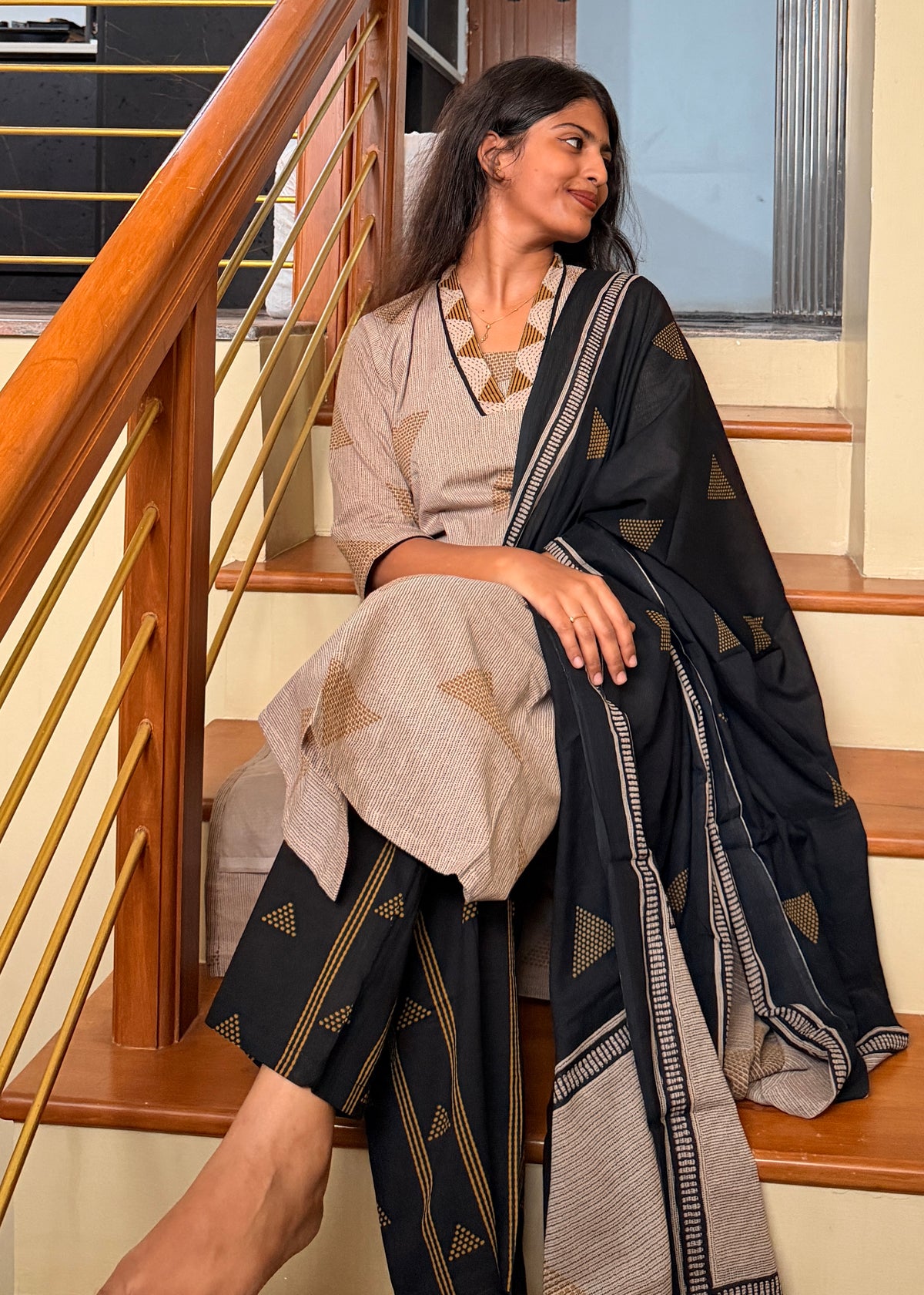 Abstract Triangle Print Three piece Kurti Set