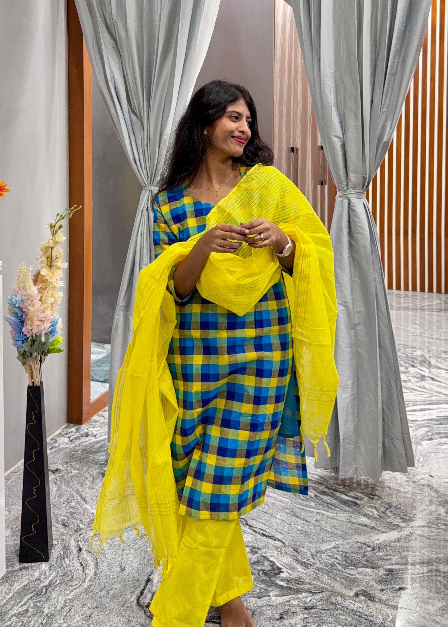 Checked kurti with lime yellow dupatta - 3 piece set💛