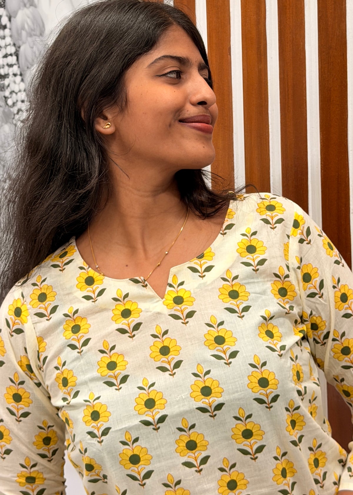 Sunflower short top🌻