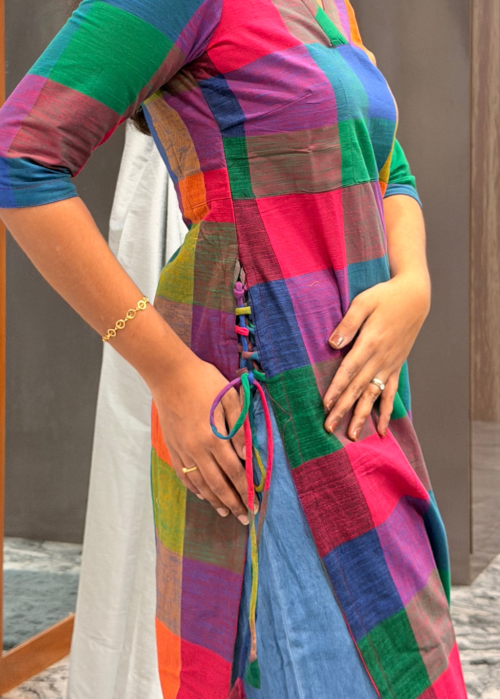 Madras check sideknot kurti
