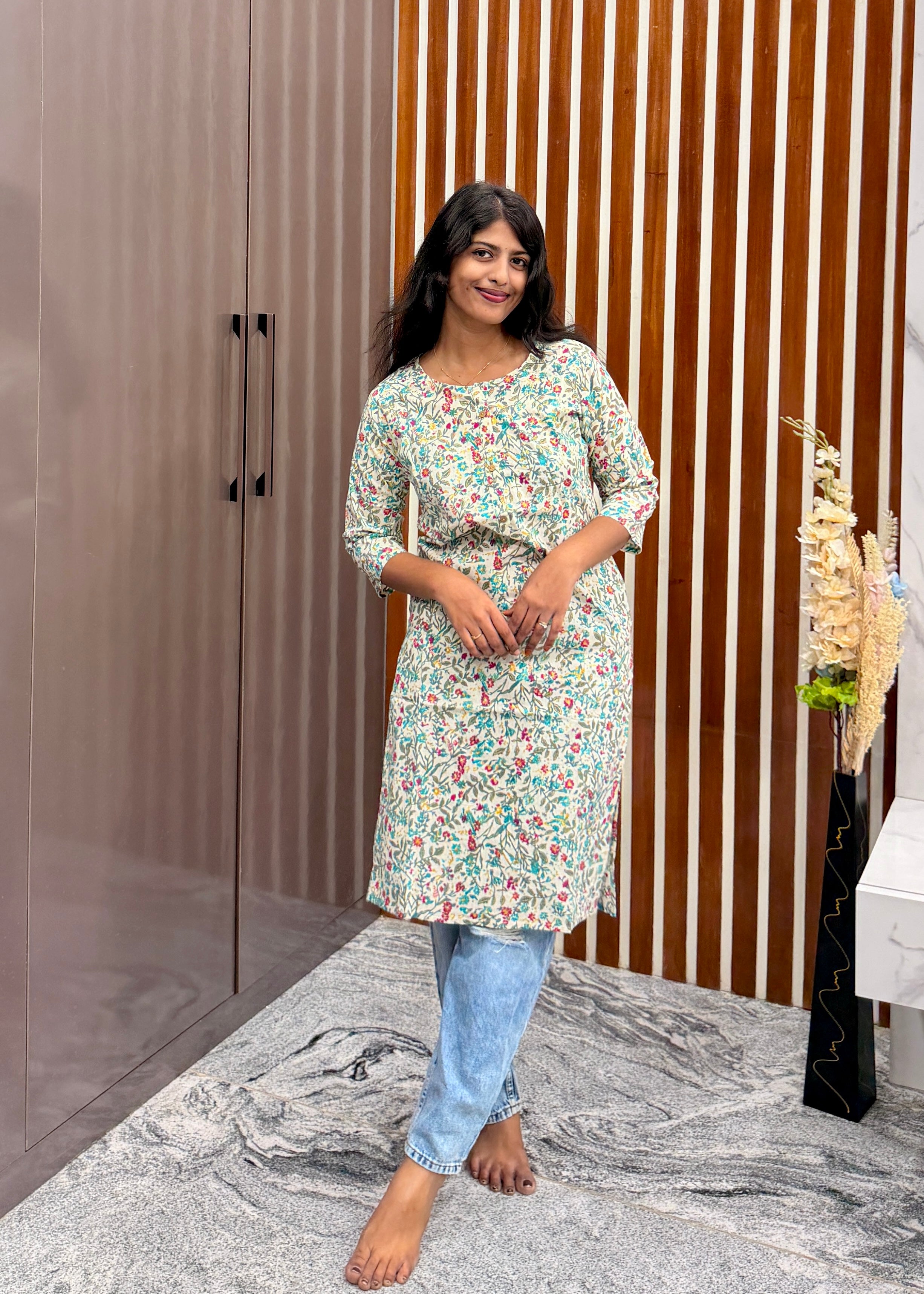 Floral kurta ( only top)