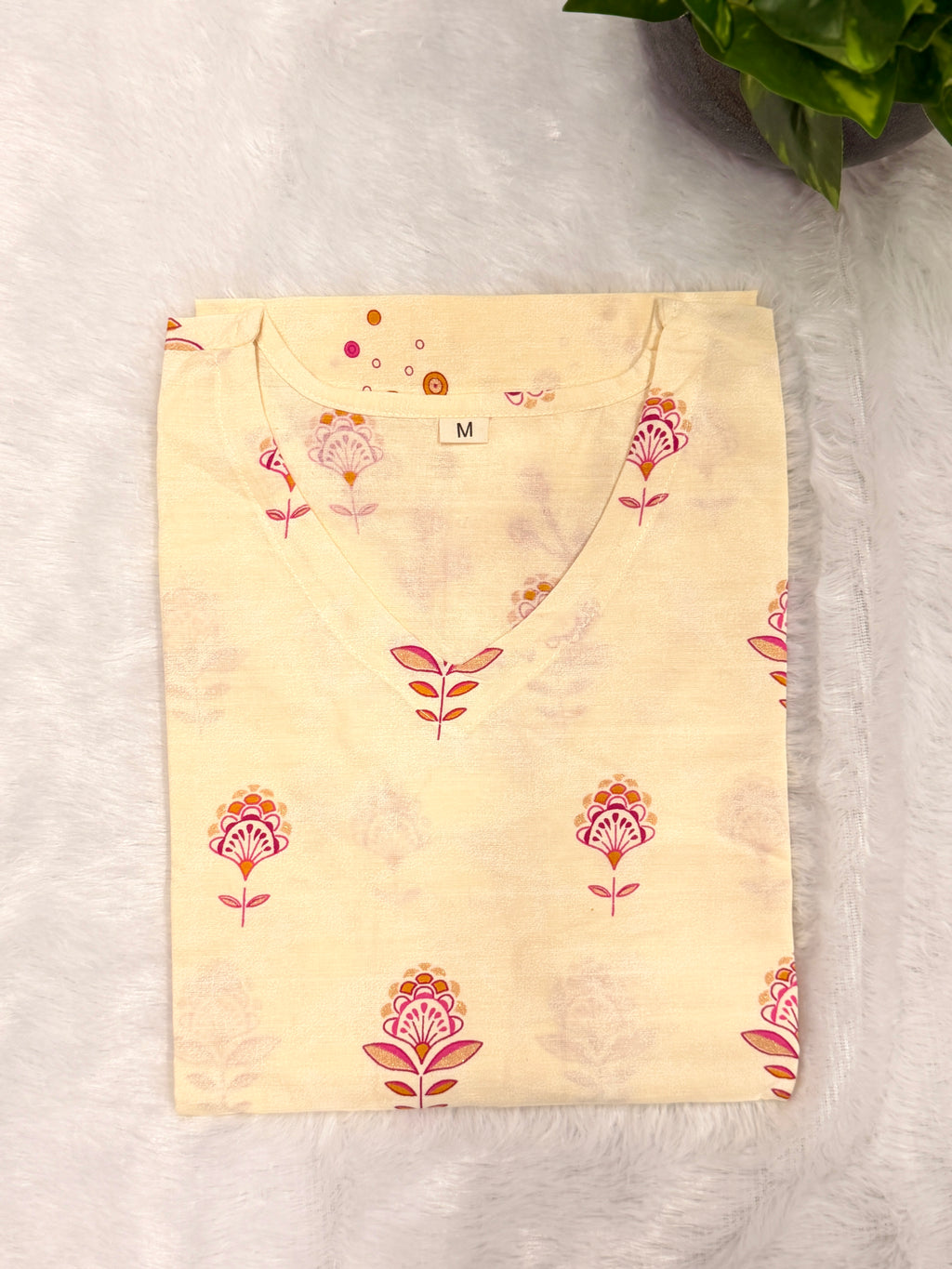 Sandal pink floral kurti top ( only top)