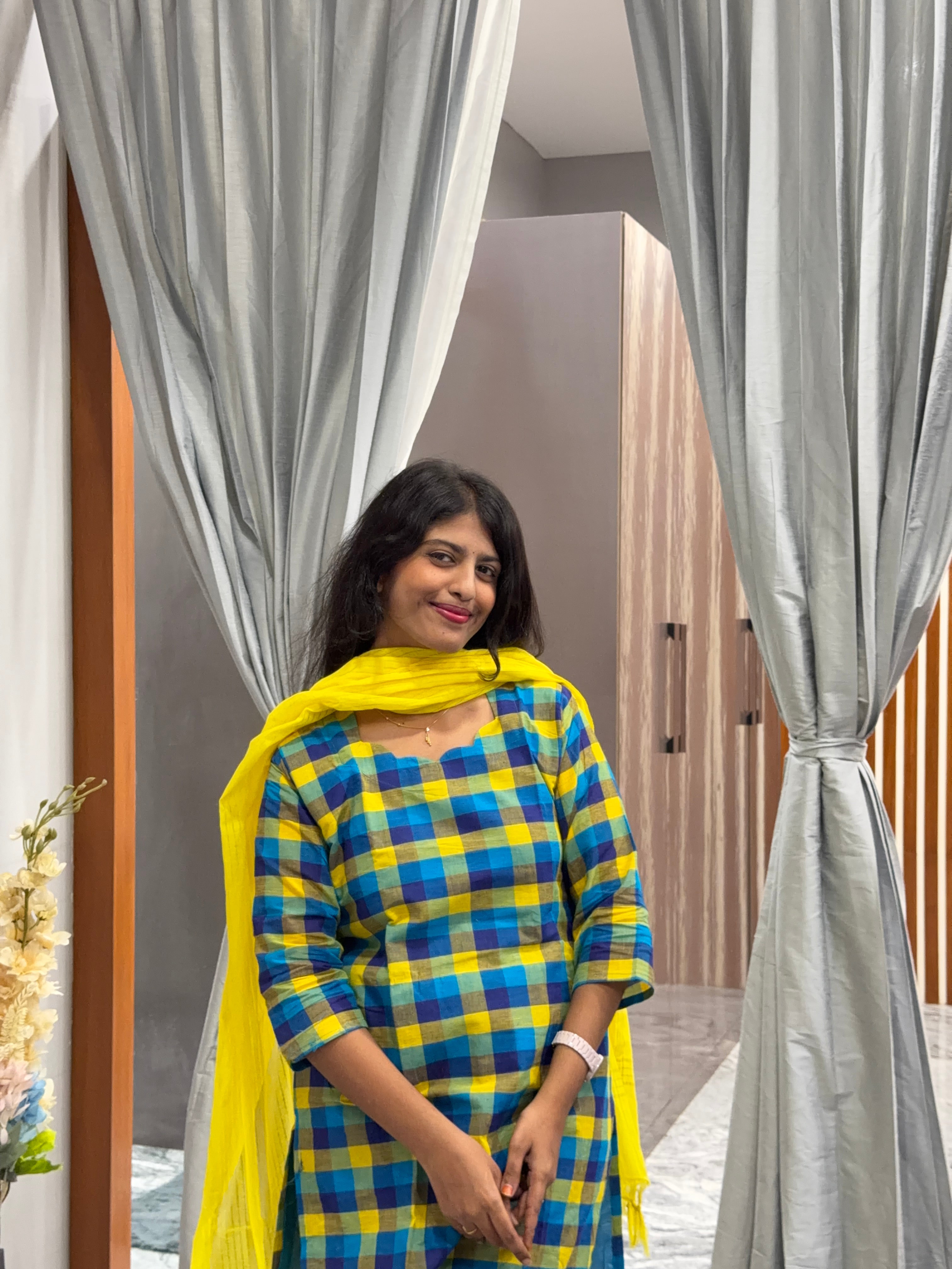 Checked kurti with lime yellow dupatta - 3 piece set💛