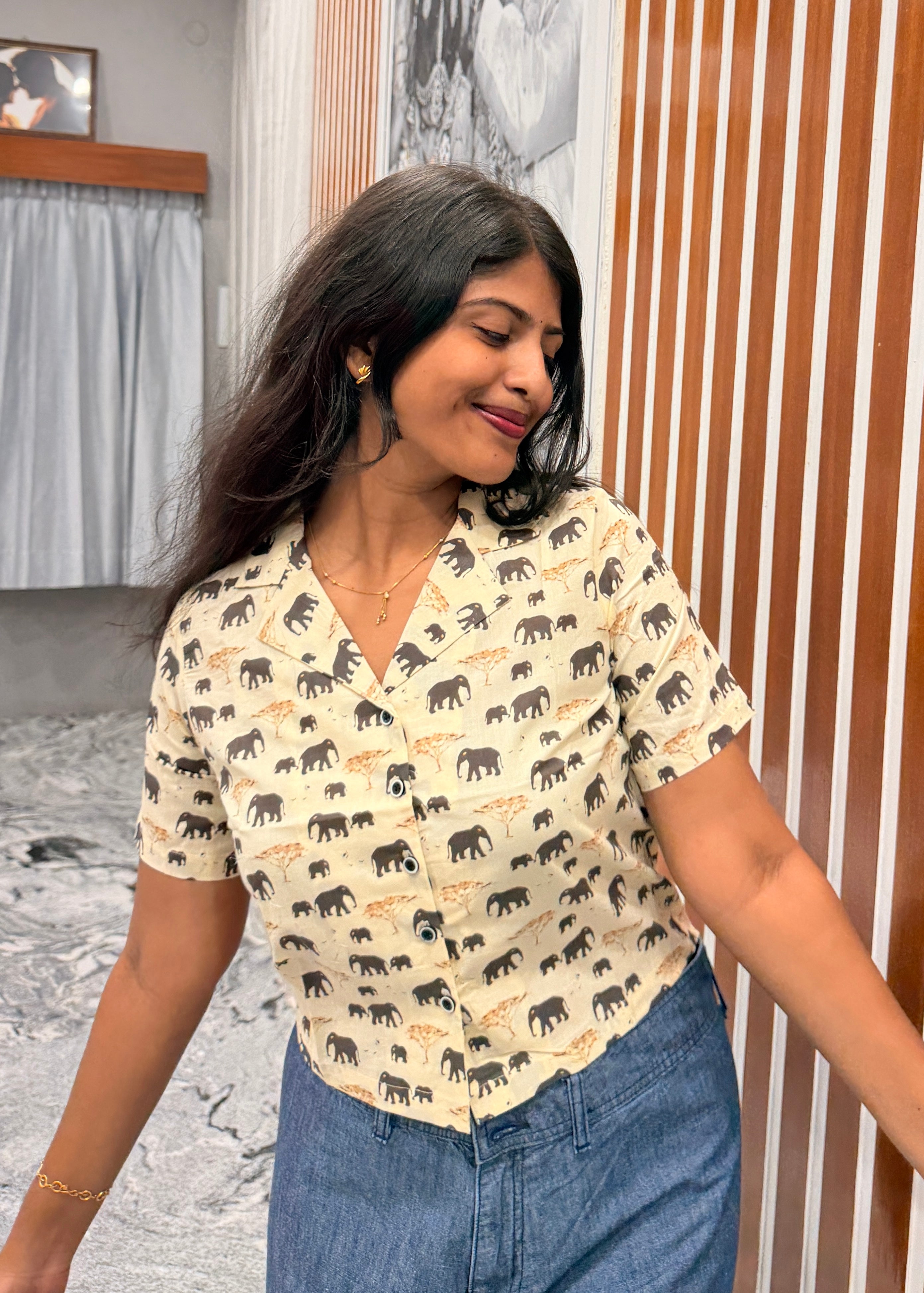 Safari Elephant CROP SHIRT