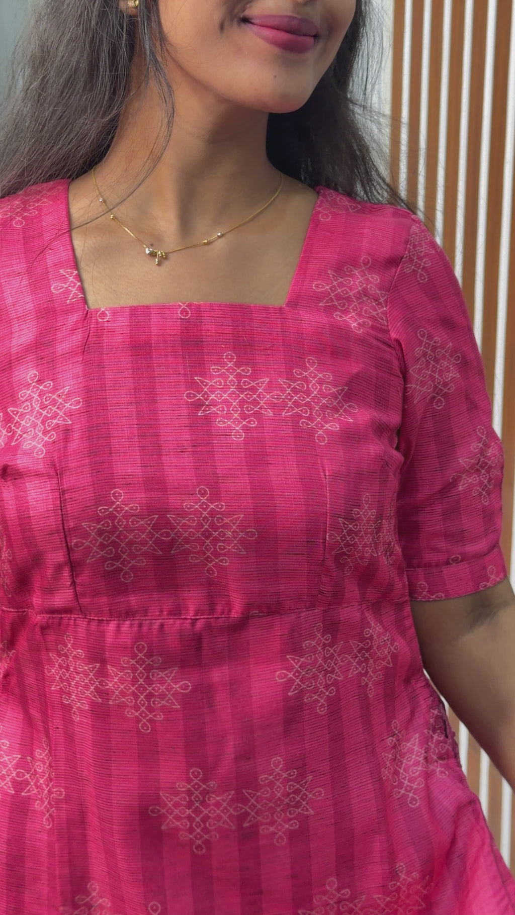 Pink sideknot kurti( Kollam print )